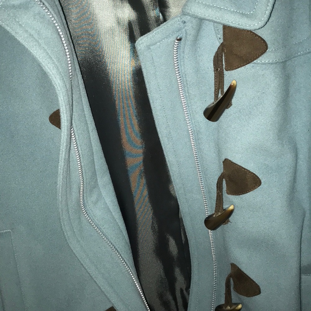 Coat - Picture 4 of 7